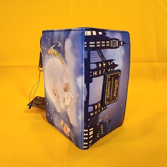 Loungefly Disney Peter Pan Second Star Flying Over City Flap Wallet NEW - Picture 13 of 13
